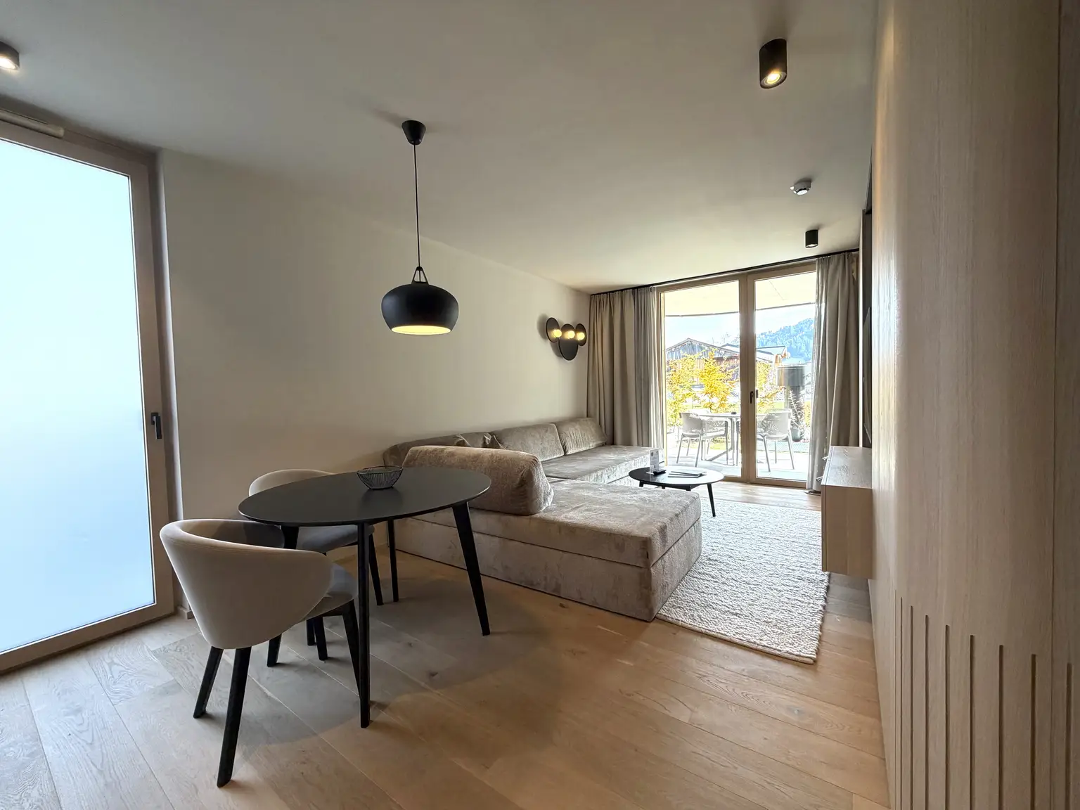 Wunderschöne 2-Zimmer-Wohnung in bester Lage von Oberndorf!