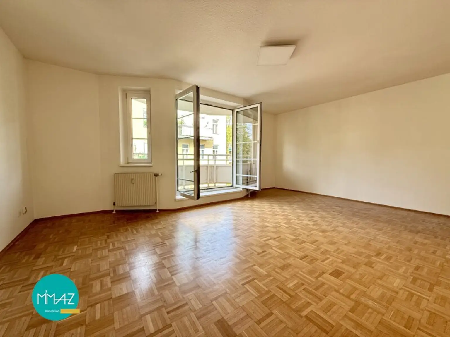 LOGGIA-LIVING! Mehr Wohnkomfort auf kompaktem Raum! 41m² Wohnglück mit Schrankraum & sonnigem Extra! Ab sofort beziehbar!