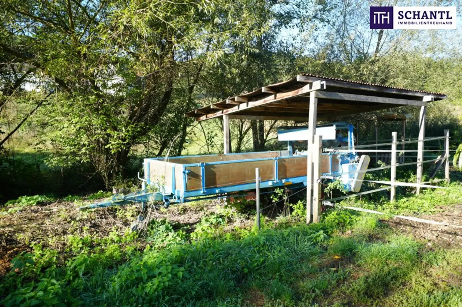 SENSATIONELLES JUWEL! Exklusiver Vierkanthof im Thermenland Steiermark – Wohnen, Reiten & Leben mit Pool und Natur!