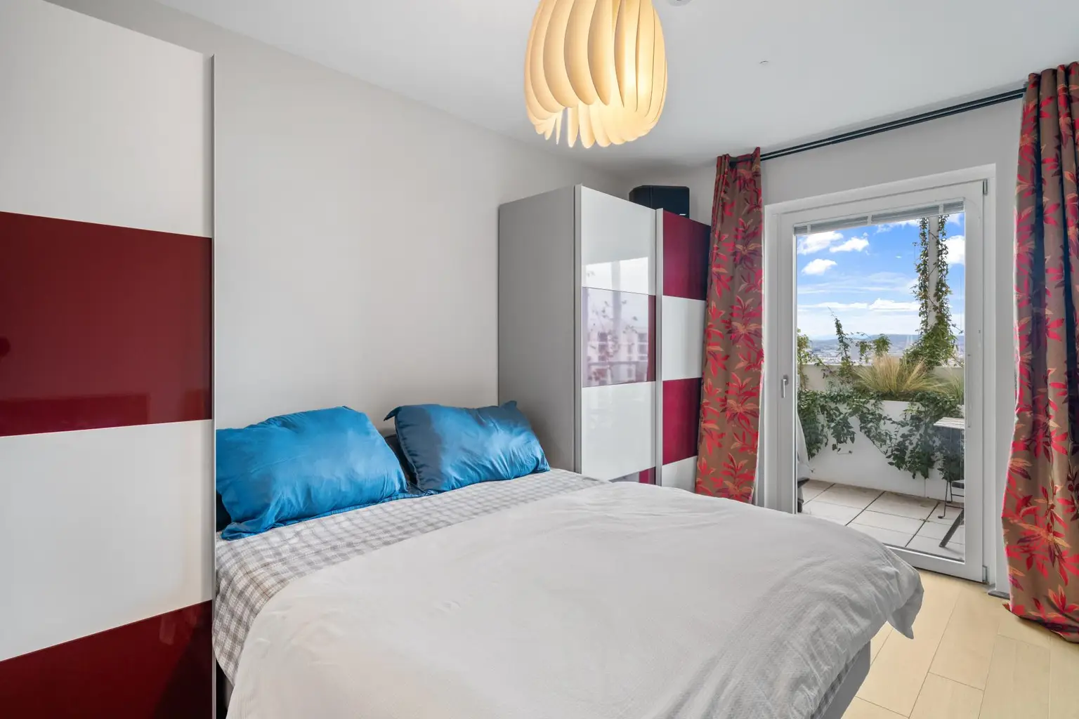 TABORAMA! Außergewöhnliche Penthousewohnung mit Fernblick im Herzen des 2. Bezirks