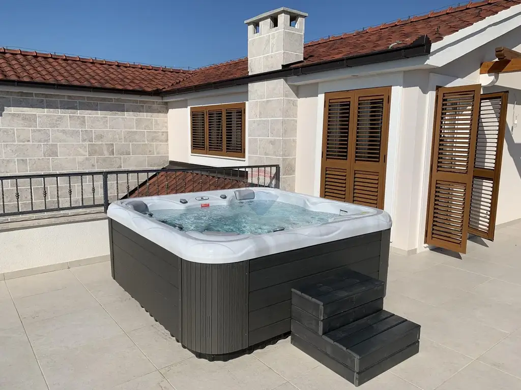 "Luxuriöse mediterrane Villa, Stivašnica"