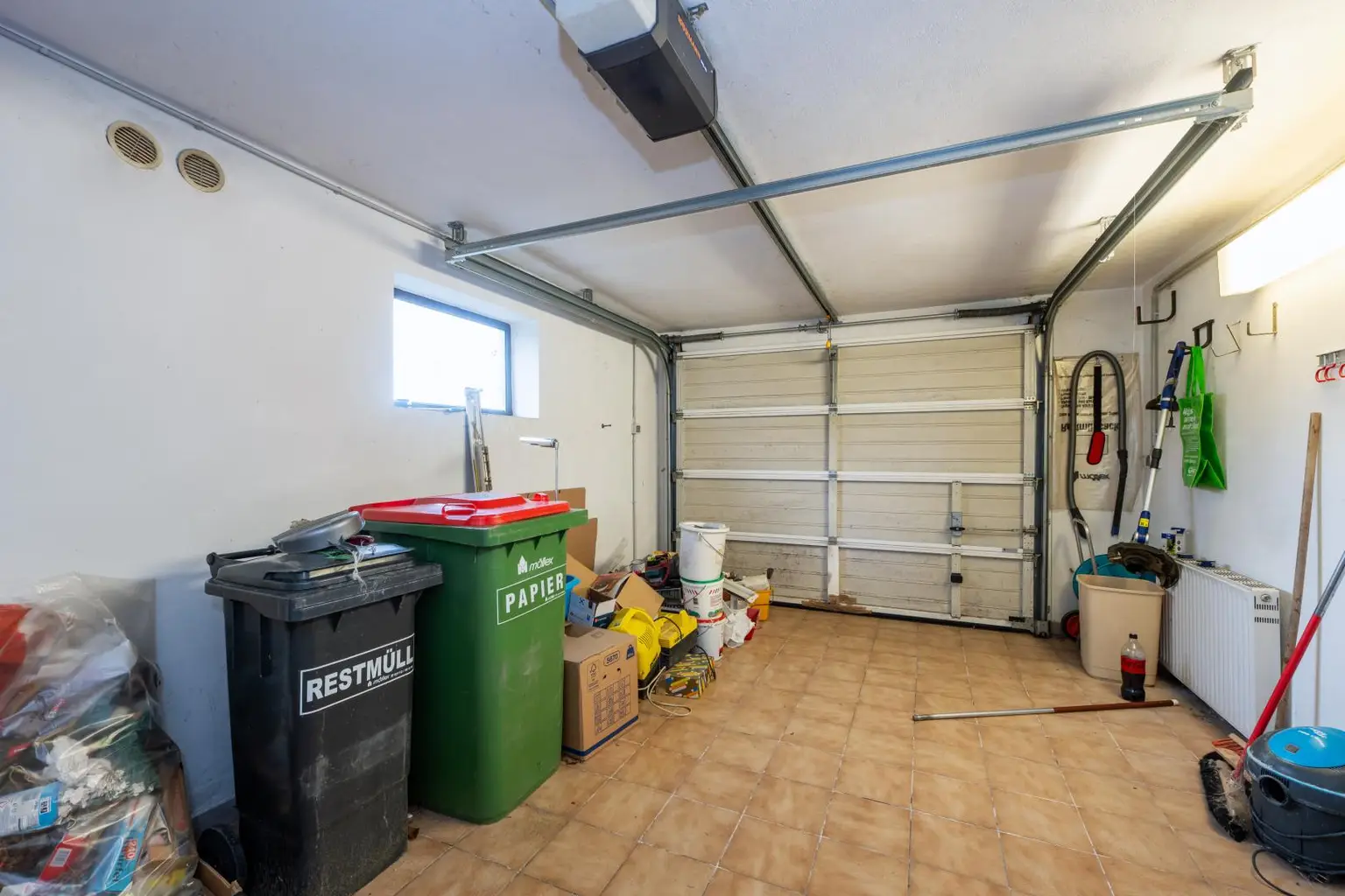 Garage im Keller