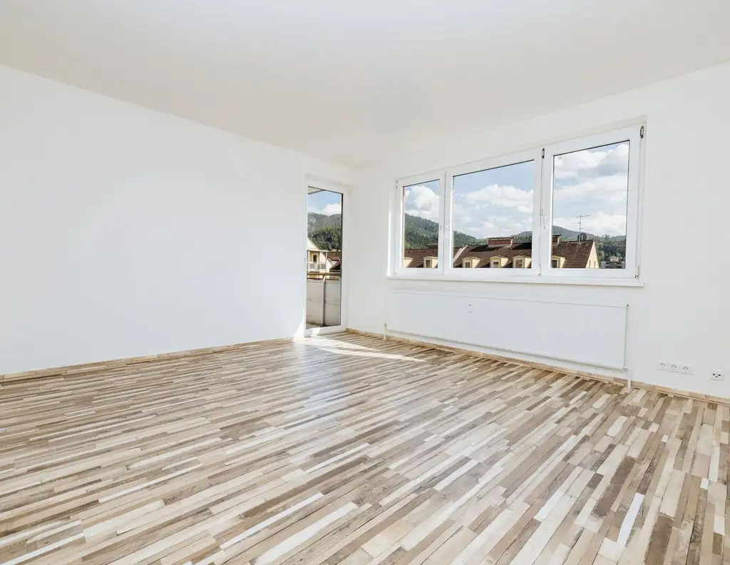 PROVISIONFREI I DIREKT AN DER MUR I ABSOLUTE RUHELAGE I PROVISIONSFREI I EINBAUKÜCHE I LOGGIA I ZENTRAL I AB SOFORT I PROJEKT WOHNEN I