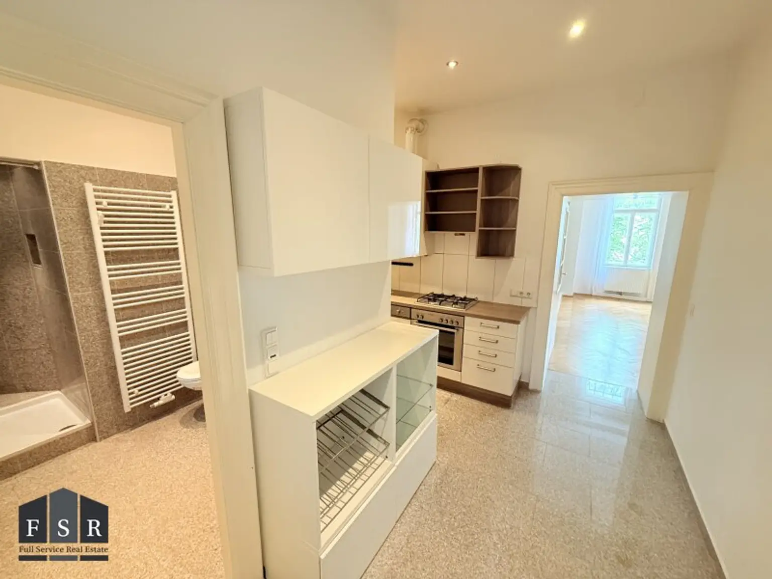 2 Zimmer Altbau-Wohnung in Jugendstil- Zinshausjuwel! Laurentius Platz - U3 Nähe