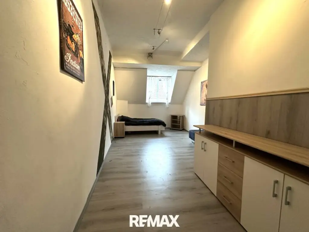 ***Mehrfamilienhaus mit Riesenpotential im Zentrum von Eisenerz***