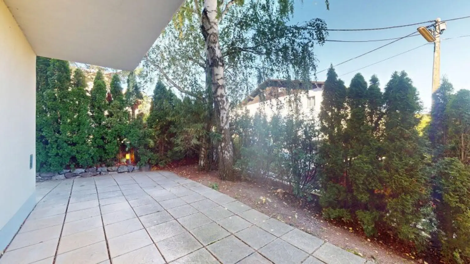 Garten-Terrassen-Wohnung in Ruhelage