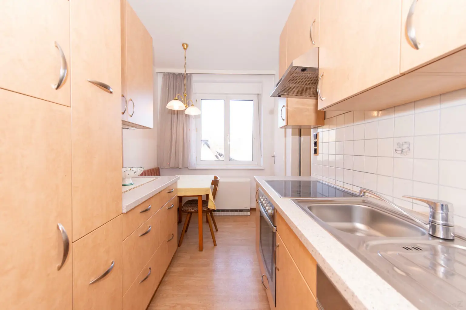 Attraktive 2-Zimmer Eigentumswohnung in Laßnitzhöhe mit Einbauküche, ruhig, gute Infrastruktur, schnelle Anbindung nach Graz.