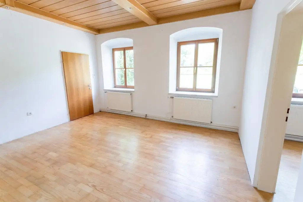 Großzügiges Wohnhaus mit Potential