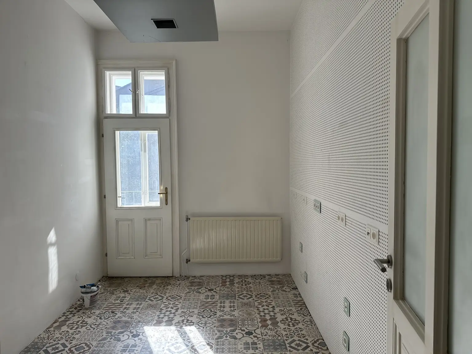 Altbautraum mit Balkon
