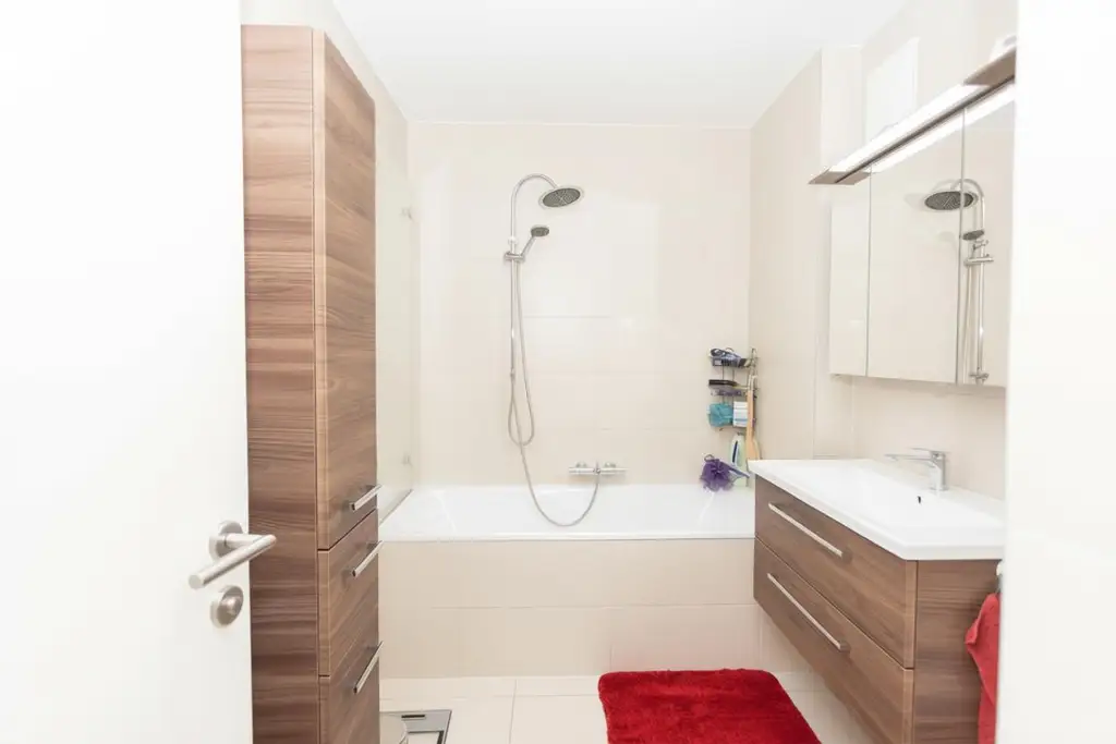 Komplett hof- und südseitige Maisonette mit 115m² Eigengarten