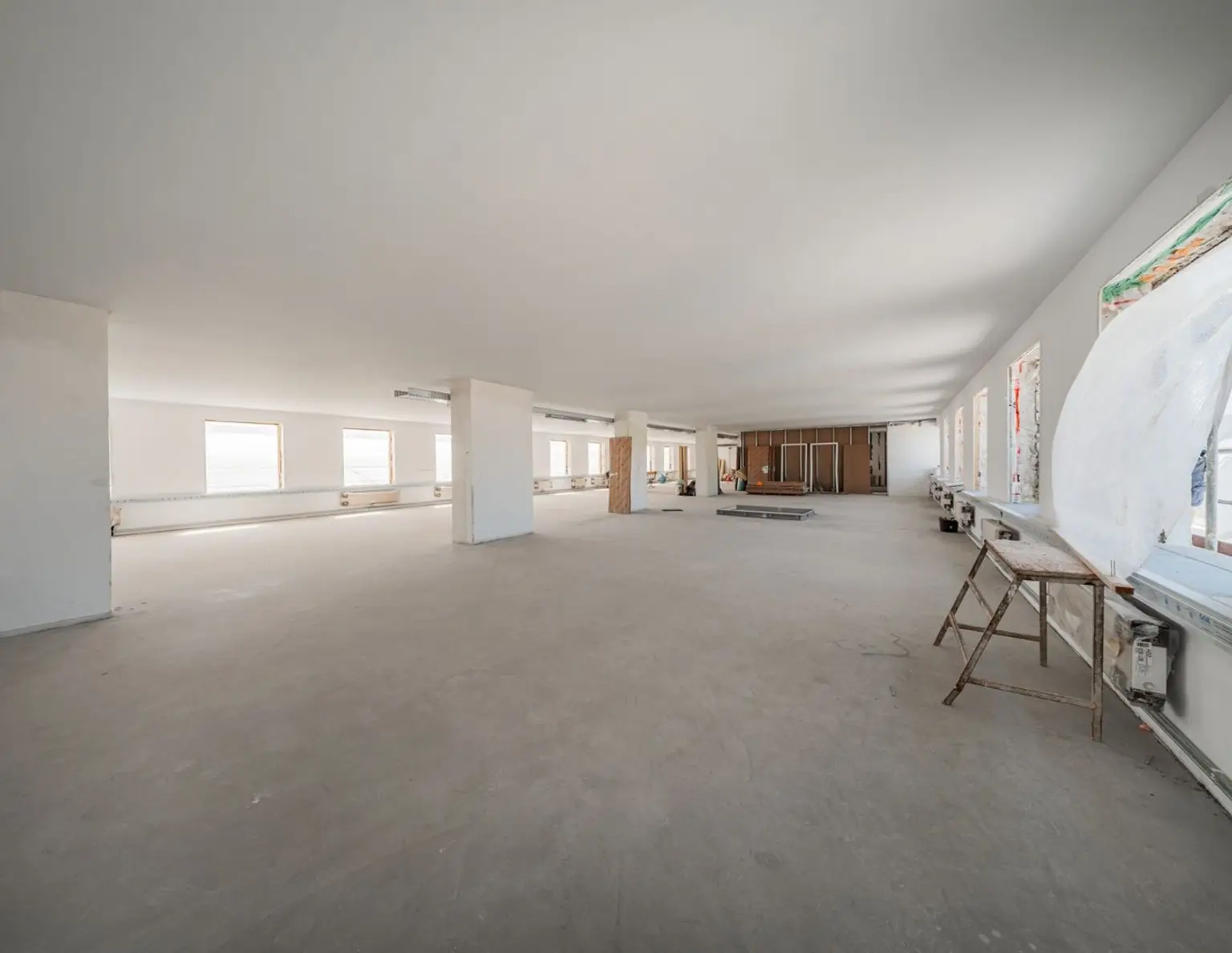 Exklusives Open Space Büro in Historischem Ambiente in 1170 zu mieten