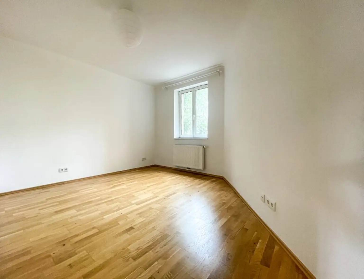Helle 2-Zimmerwohnung mit hofseitigem Schlafzimmer – Nähe U4/U6 & Meidlinger Markt