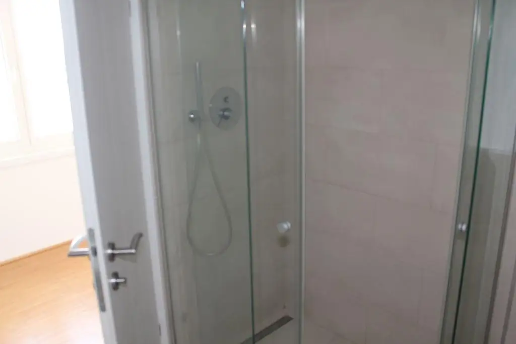 "33 m² Dachterrasse mit Wohnung"