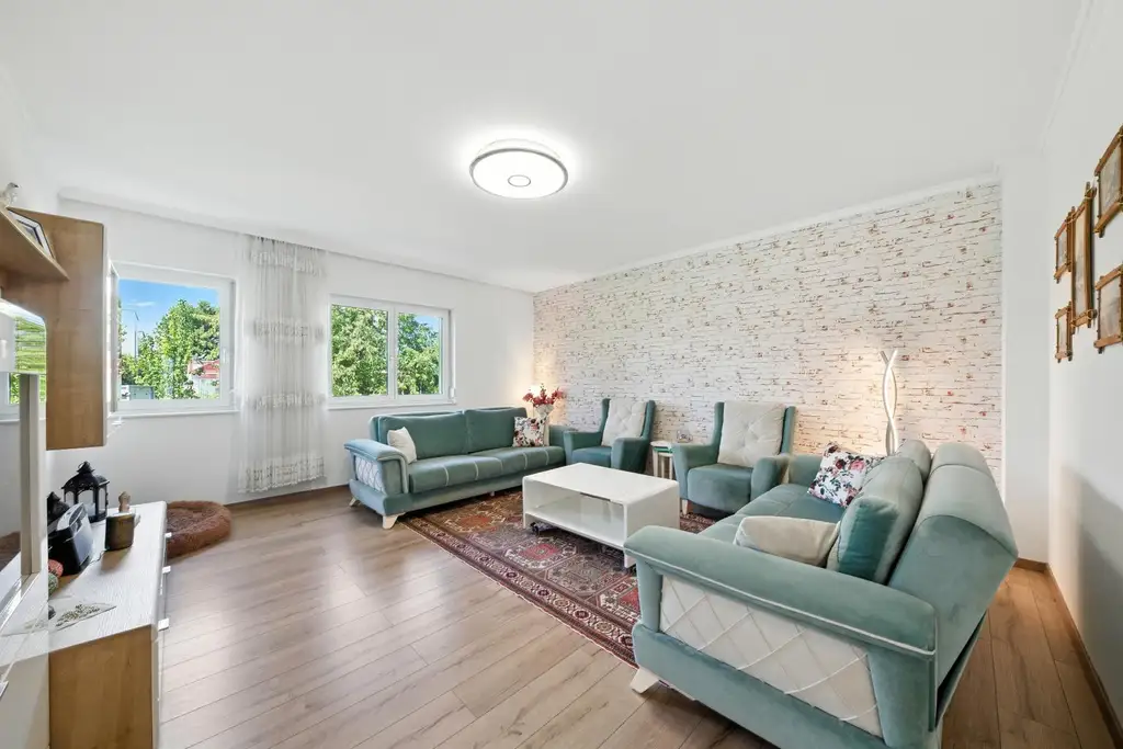 Exklusives Wohnerlebnis: Hochwertiges Zuhause auf 1300 m² Eigengrund am Wiener Stadtrand!