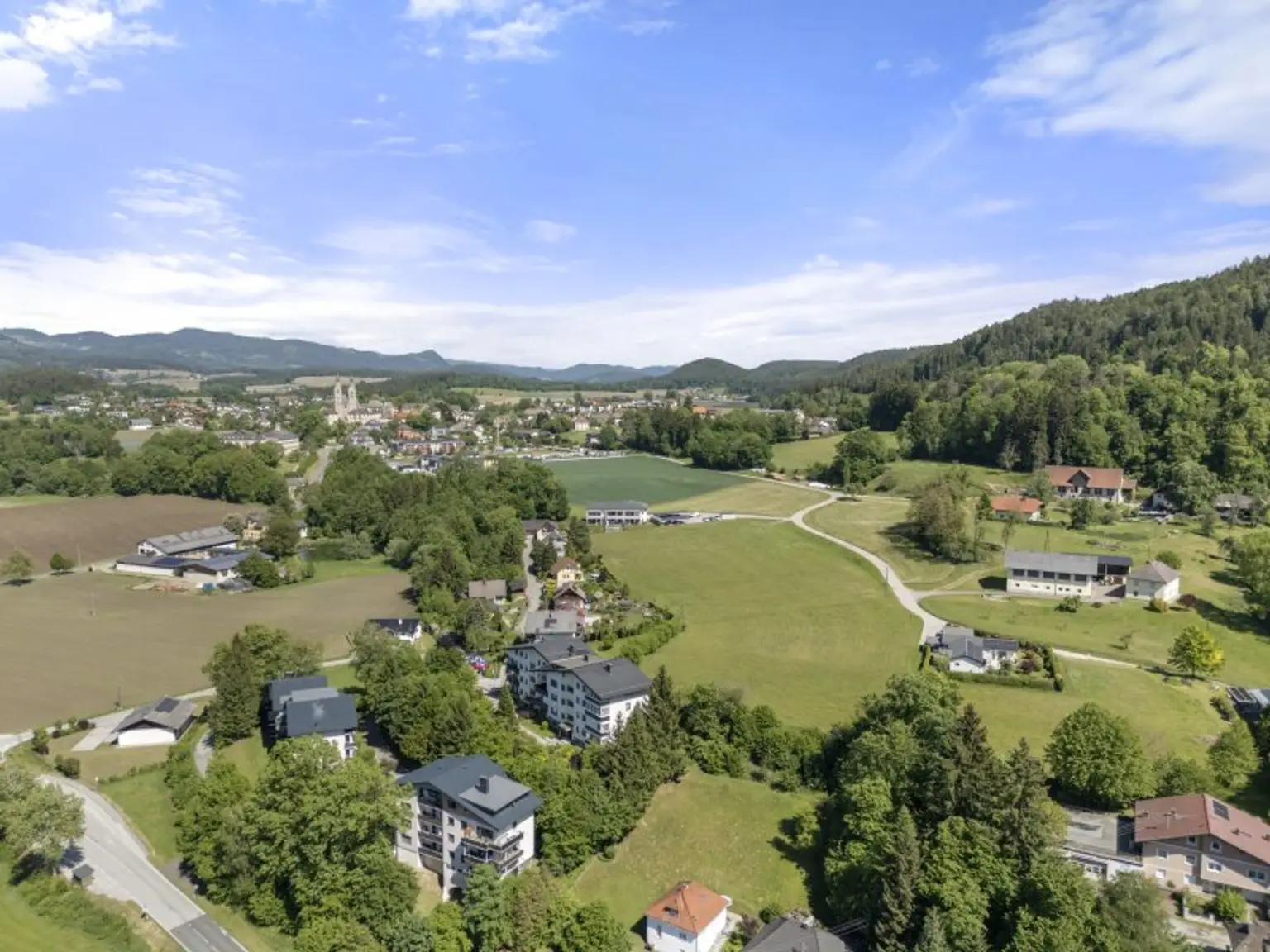 Kernsanierte, schöne, sowie sonnige und ruhige 3 Zi Wohnung 95,00m² mit Loggia in Maria Saal - Ratzendorf - Wohnen im Grünen!
