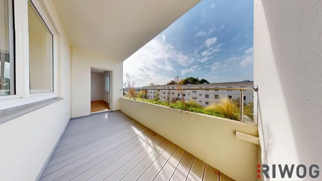 ERSTBEZUG nach Sanierung I 4 Zimmer Wohnung mit Loggia I Tischler Küche mit Siemens Geräte inklusive I Ruhelage I Naturpark Föhrenberge I 360° Rundgang