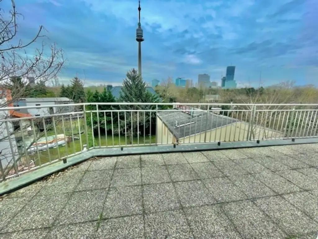 MIETOBJEKT- Wunderschönes Doppel-Haus mit herrlichen Terrassen & Garten - BRUCKHAUFEN -Nähe Donauturm - Uno- City!