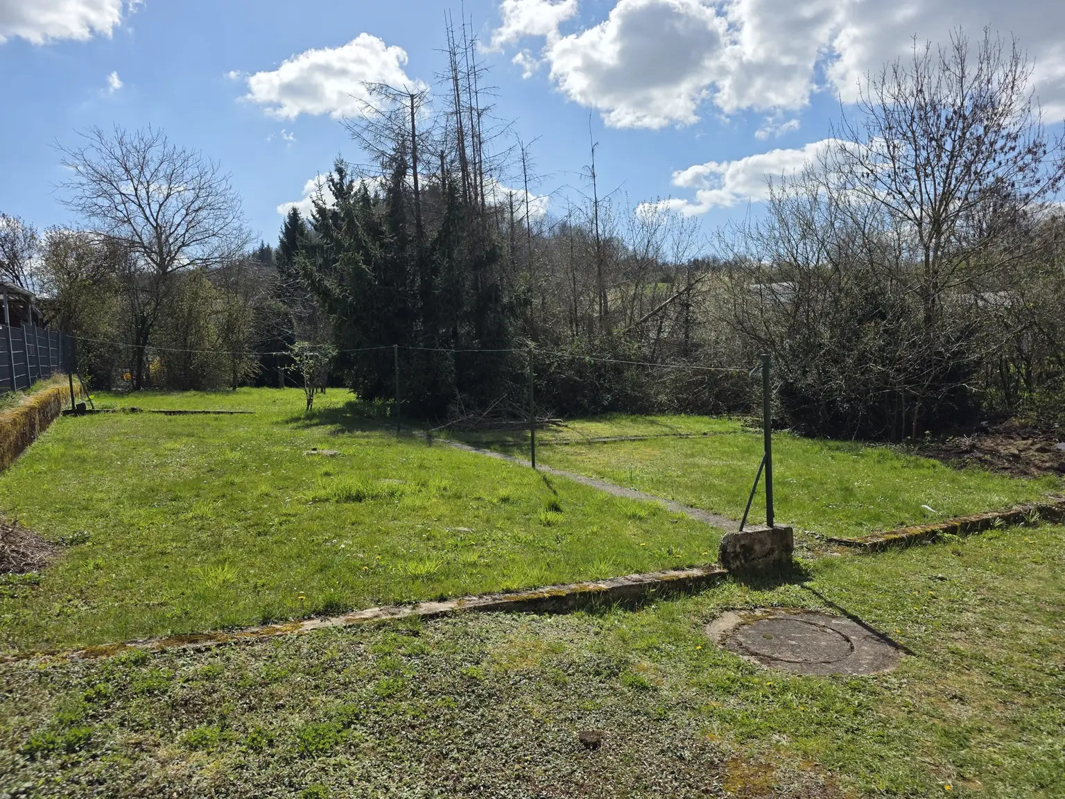 Charmantes Zuhause mit Geschichte und großem Gartenparadies...!