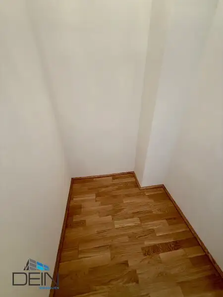 NEU! TRAUMHAFTE 2 ZIMMER NEUBAUWOHNUNG MIT EINEM BALKON IN EBERGASSING!