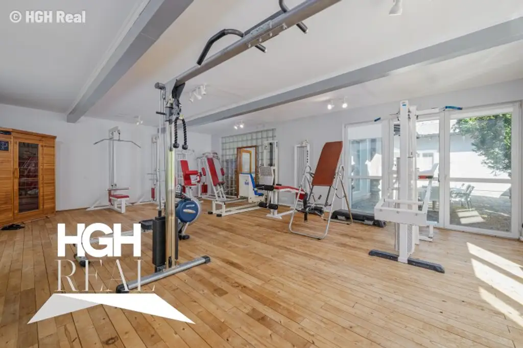 2405 Bad Deutsch-Altenburg Stilvoll wohnen - modernisiertes Einfamilienhaus im Bungalow-Stil inkl. Fitness- und Wellnessbereich