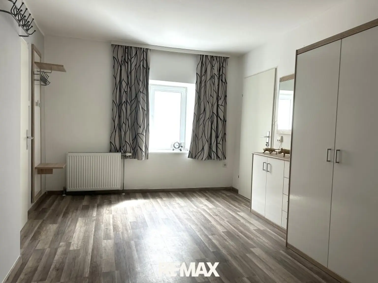 ***Mehrfamilienhaus mit Riesenpotential im Zentrum von Eisenerz***