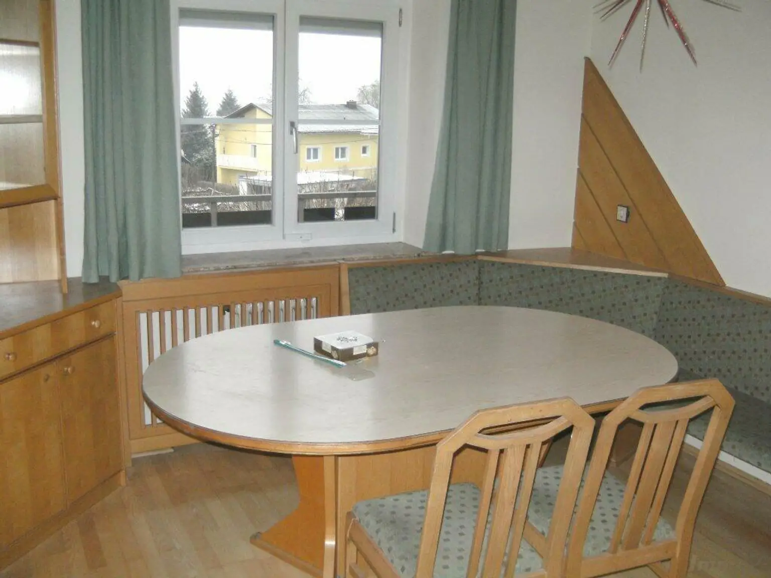 Gepflegtes Einfamilienhaus mit großem Grundstück am Kehlberg