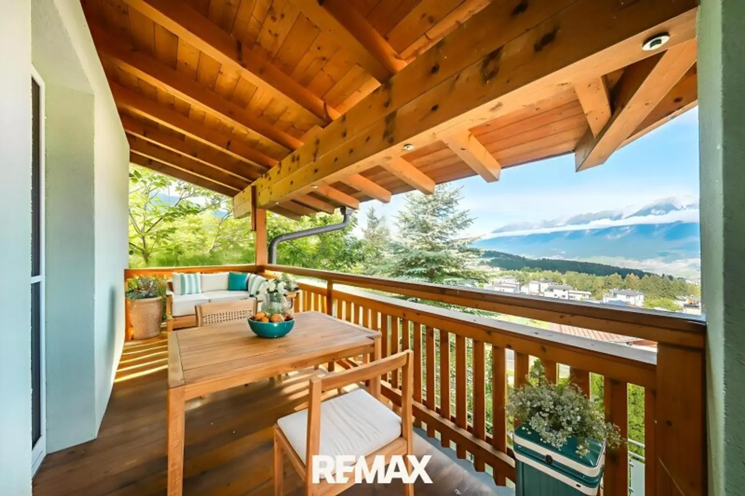 Balkon 1 / VR Staging Einrichtungsbeispiel