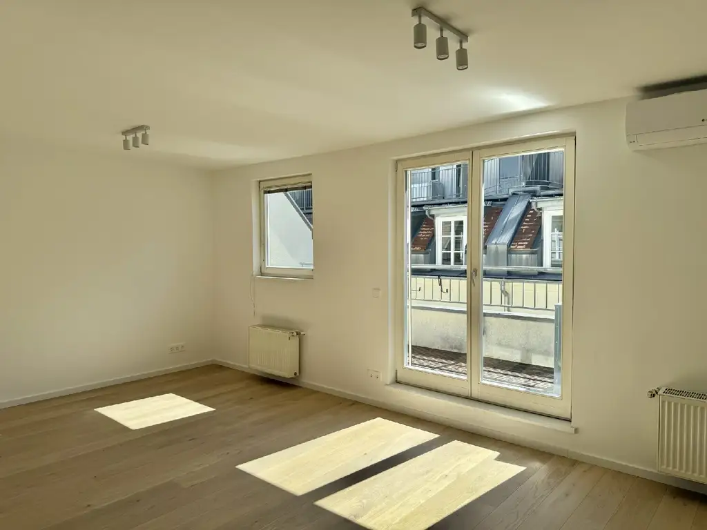 2- Zimmer Dachgeschoßtraum in 1050 Wien