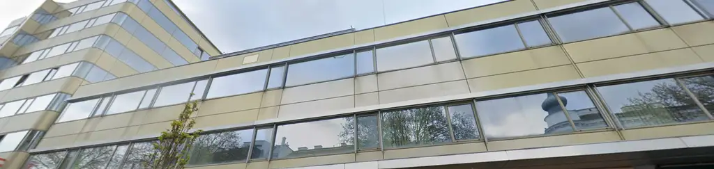 Modernes Bürohaus direkt bei U3 Zipperer Straße