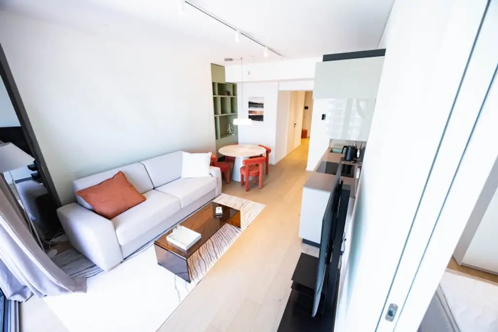 Sonnenuntergänge, Skyline & Donau – Ihr neues vollausgestattetes Luxusapartment in den DANUBEFLATS