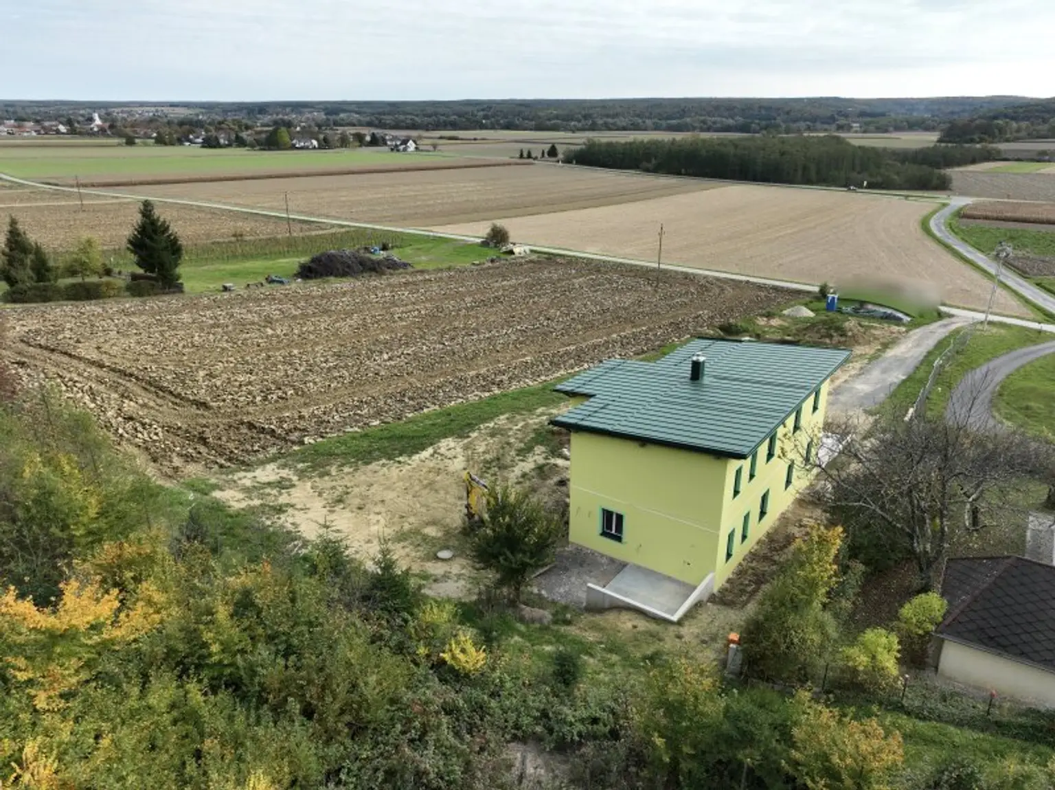 '' ZEITGEIST '' Exklusives Einfamilienhaus in beschaulicher Ruhelage - Fertigstellung Dez. 2025 !!