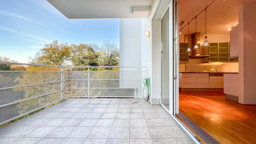 Exklusive 3-Zimmer-Wohnung mit großer Terrasse und Grünblick