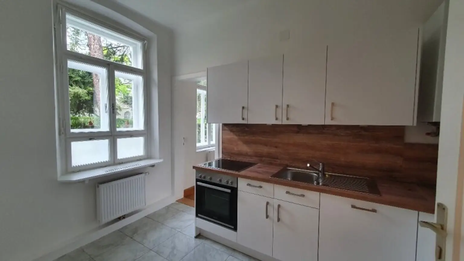 Gersthof /Pötzleinsdorf - charmante Altbauwohnung, 94m2 mit Balkon, Grünblick & Gartenidylle mitten in der Stadt!