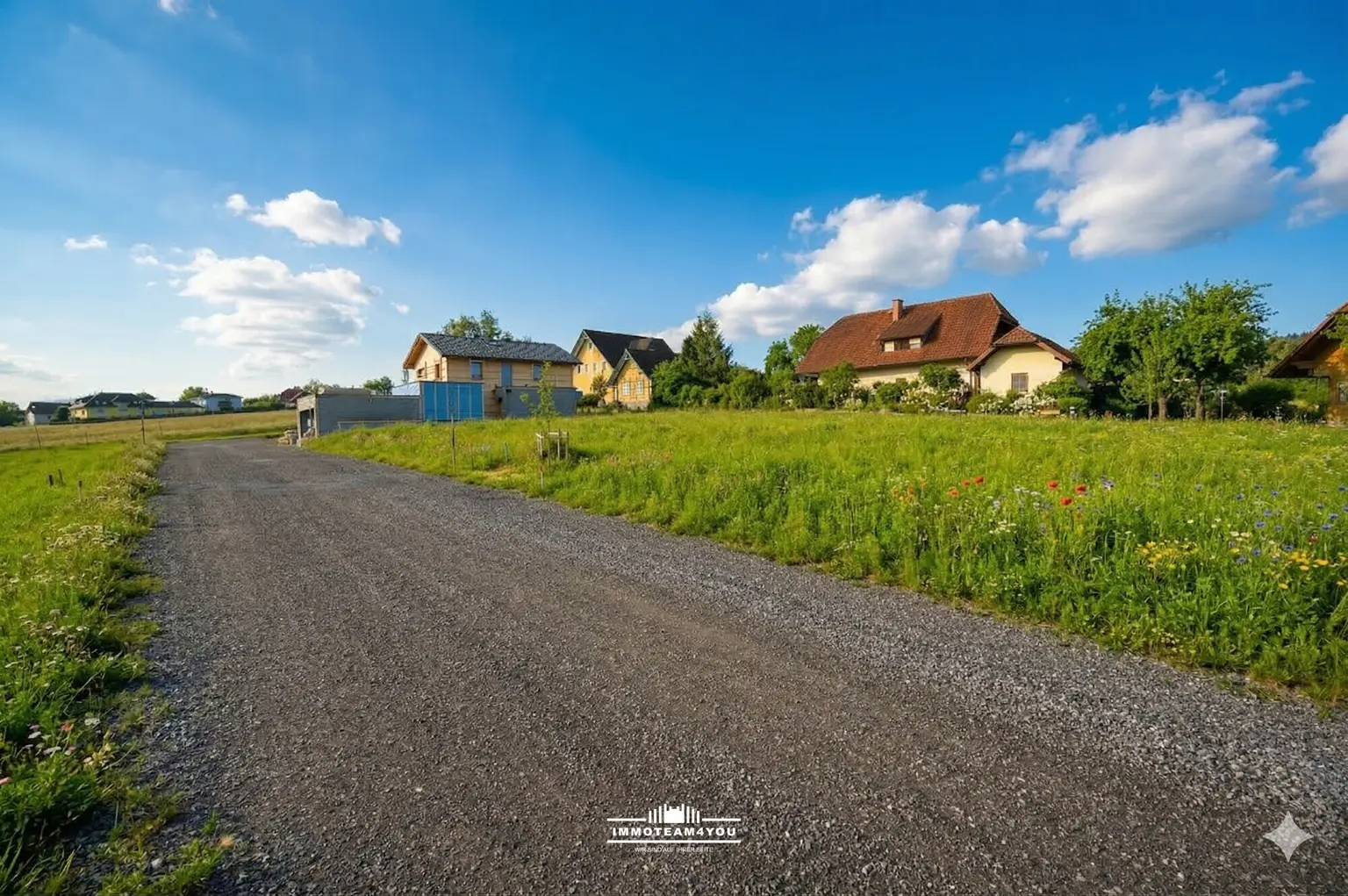 Grundstück im Sommer 04