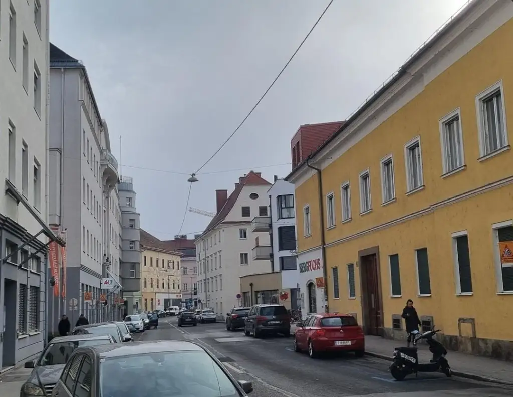 Zinshaus in der Hans--Resel-Gasse / 8020 Graz
