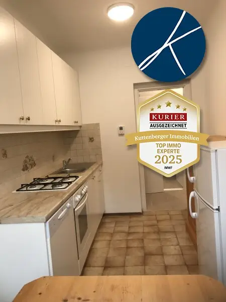 Ab 1. November: Nibelungenviertel - Helle Singlewohnung im 4. Liftstock Nähe Schmelz