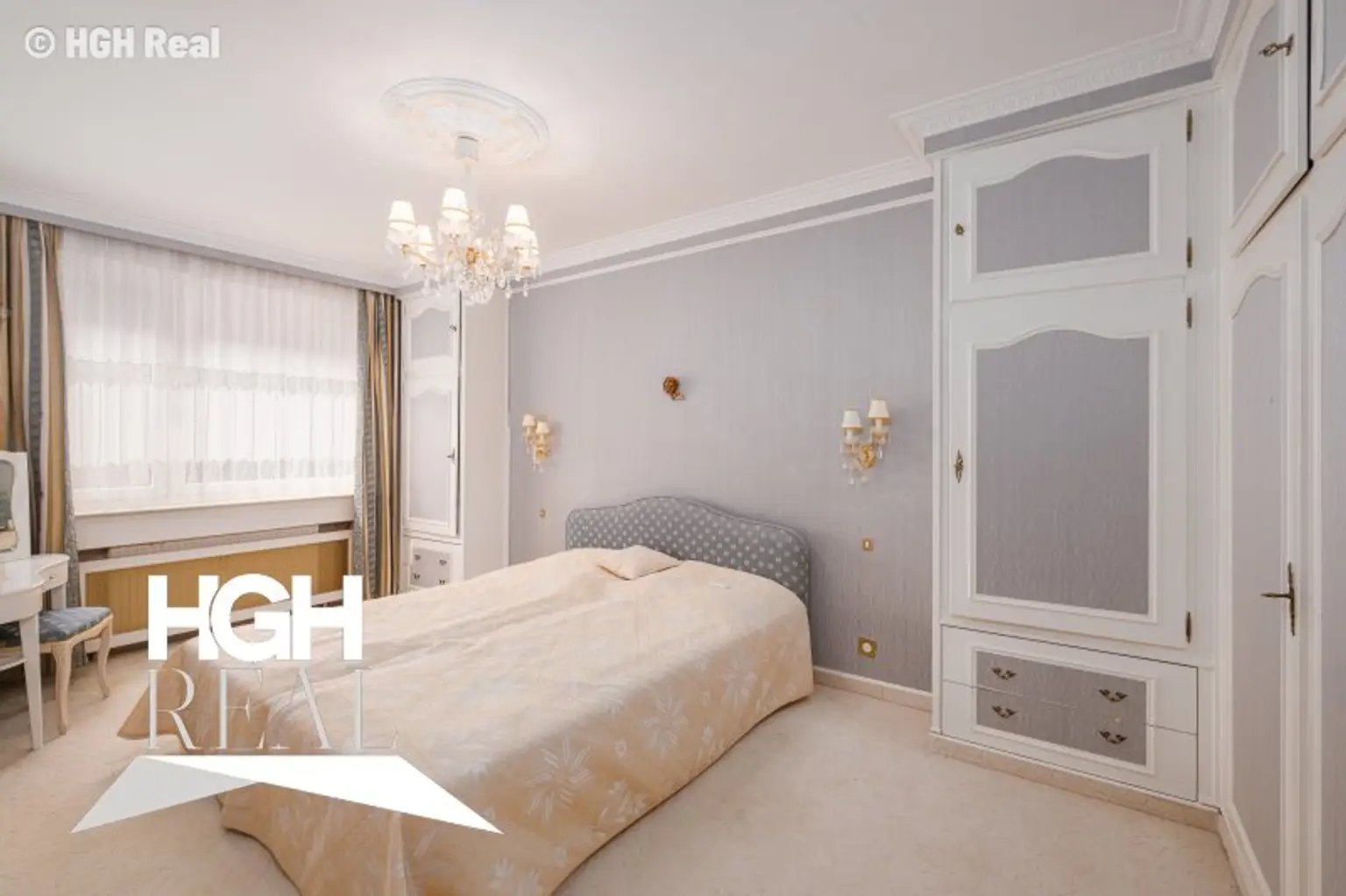 2540 Bad Vöslau Sehr helle und ruhige 4-Zimmer Wohnung mit Loggia am Waldesrand in Thermalbad-Nähe