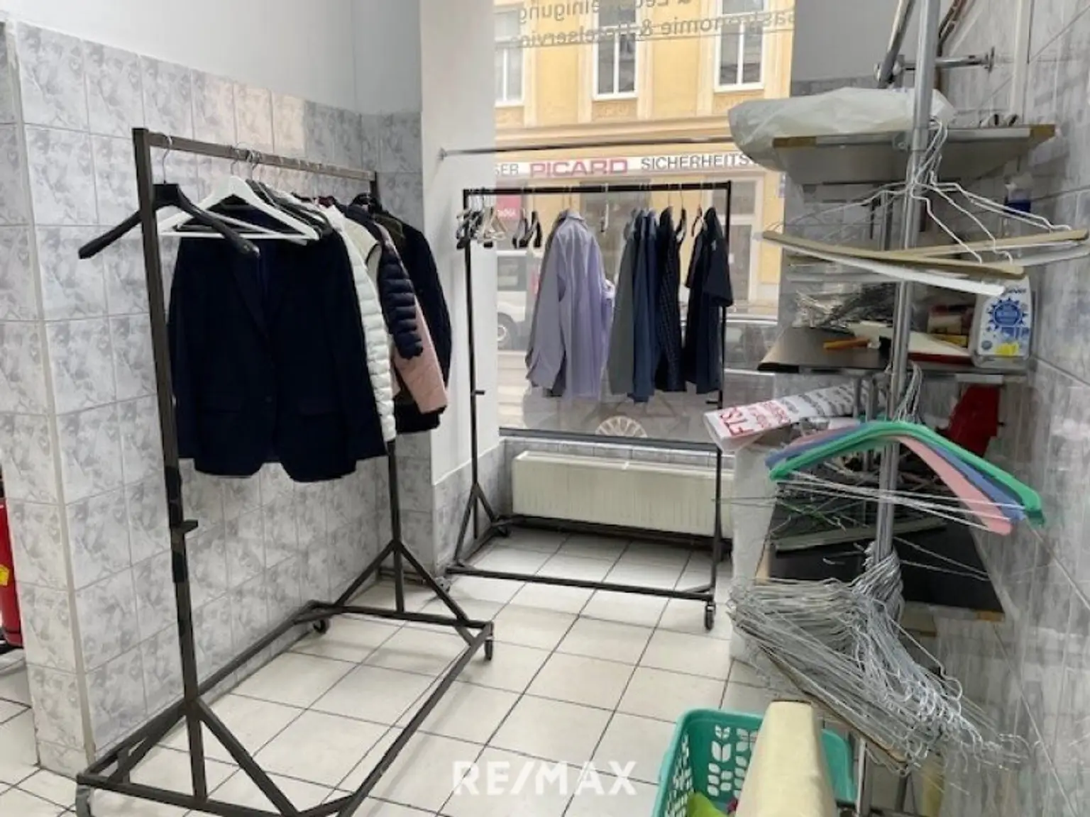 Abstellraum 2 / dzt. Garderobe