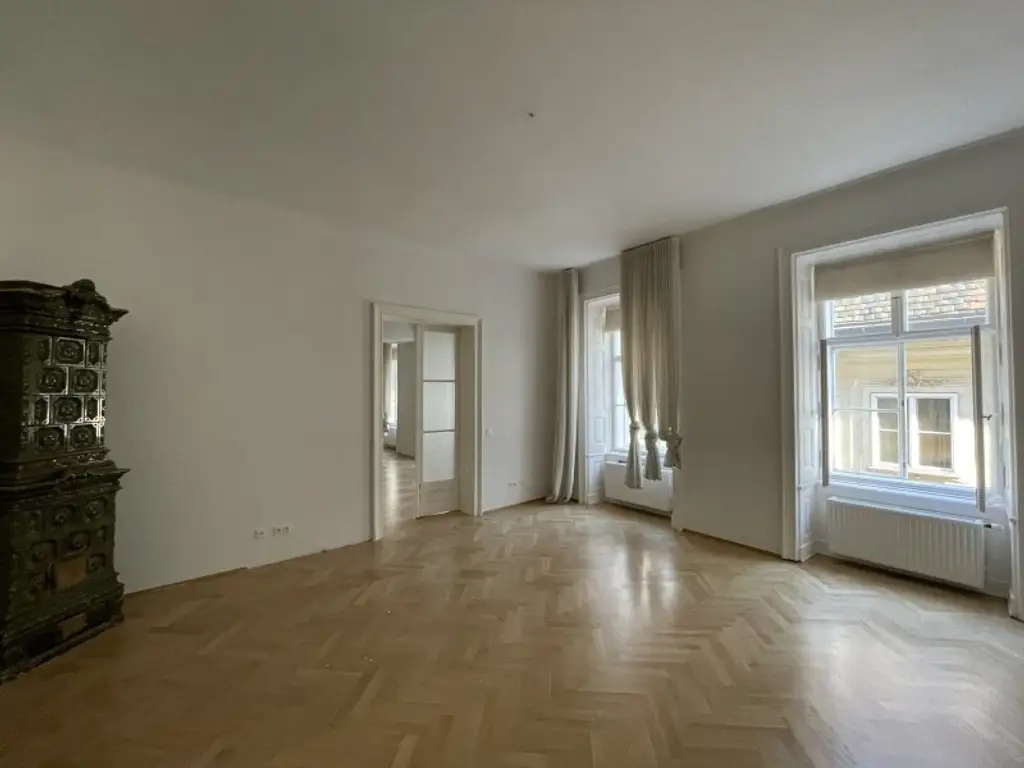 162 m² LUXURIÖSER ALTBAU -- GENERALSANIERT -- NEBEN GRABEN -- UNBEFRISTET!