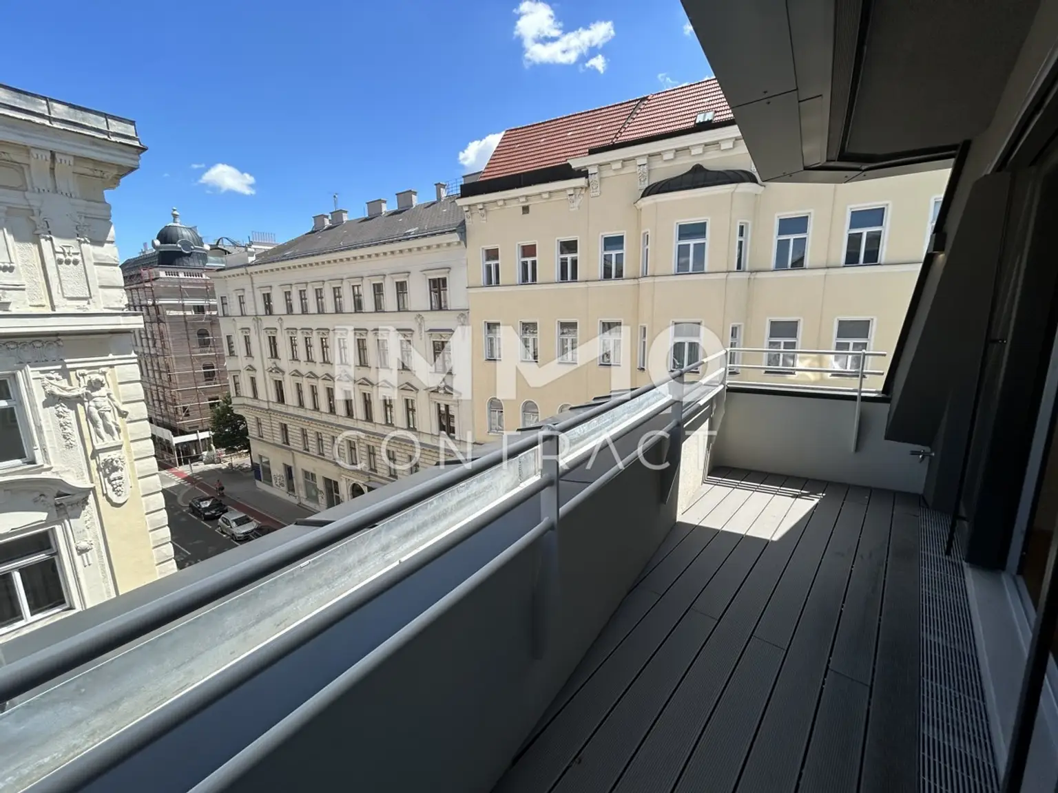 Lichtdurchflutete 2-Zimmer-Dachwohnung mit sonniger Loggia-ERSTBEZUG