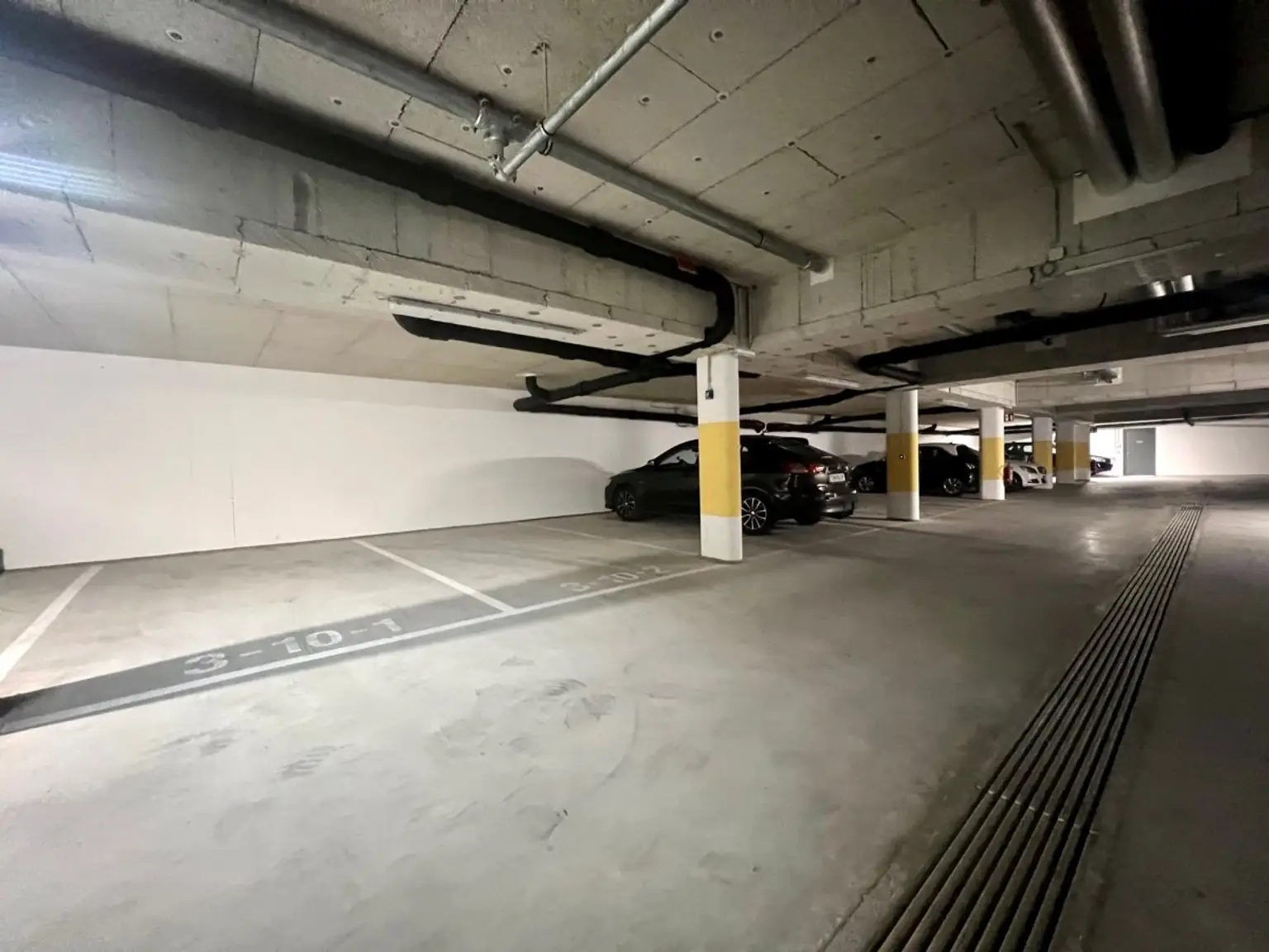 Garage4 | ++ PKW GARAGENPLATZ ++ Nähe Bahnhof TULLN | Prima Service Immobilien