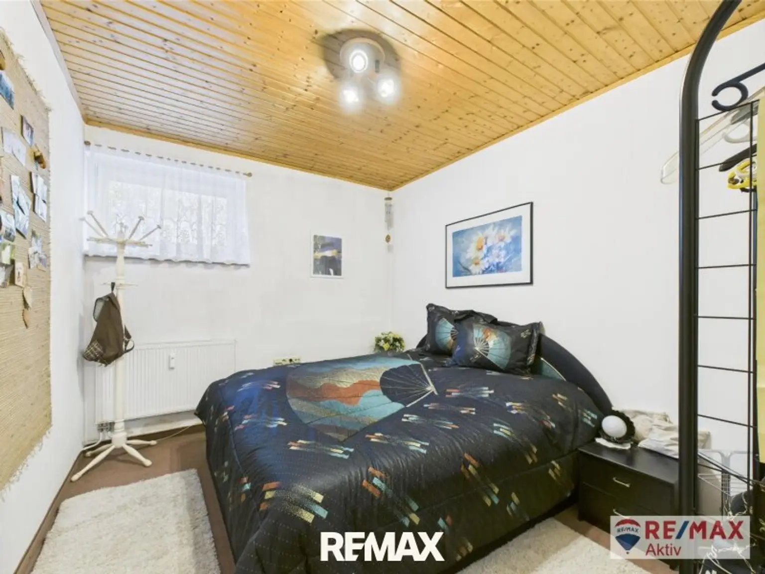 Schlafzimmer Untergeschoss