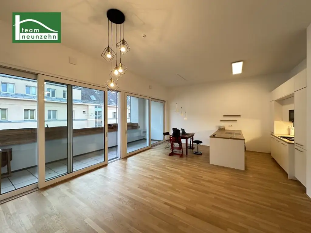 Traumhafte Wohnung in Ruhelage mit 2 Terrassen, Klimaanlage und hochwertiger Ausstattung! Nahe Straßenbahn, S-Bahn und vielen Geschäften!