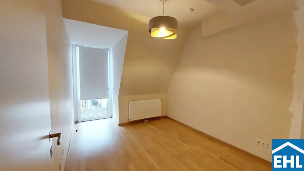 Perfekte Kombination aus Altbauflair und modernstem Wohnen im Herzen von Wien