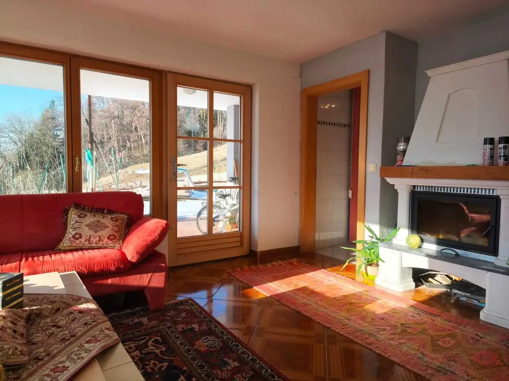 Wohnhaus mit Panoramablick & Entwicklungspotenzial nahe Spittal an der Drau – sonnige Ruhelage