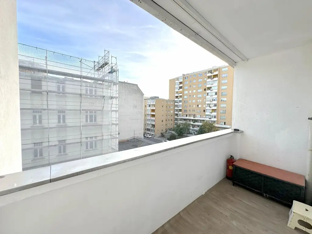 "Familienhit oder Investment: 3-Zimmer Wohnung mit Loggia"