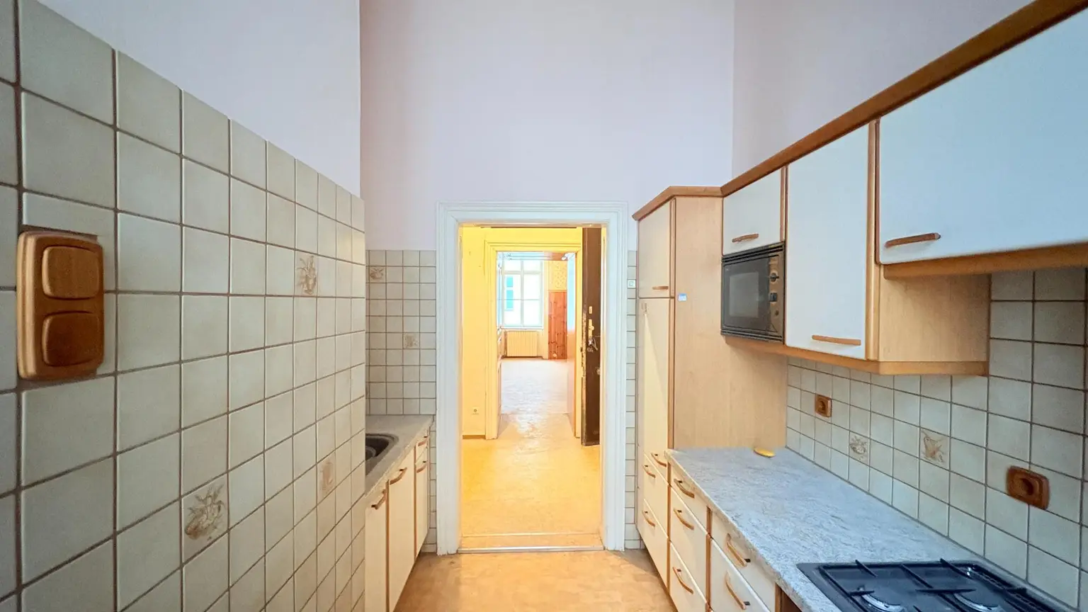 Top Preis Leistungsverhältnis nah dem Servitenviertel/Clusiusgasse, sanierungsbedürftig, ca. 68,47 m²