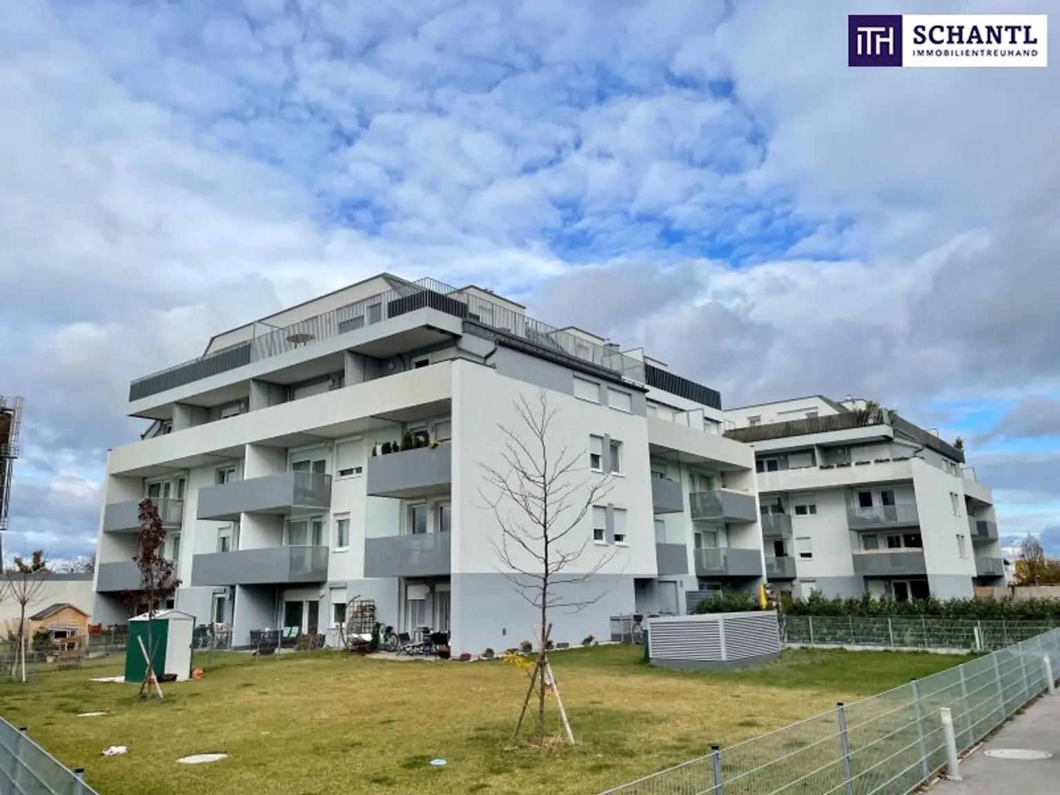 „Sonnig, modern & perfekt geschnitten – 2-Zimmer mit Balkon im 3. OG!