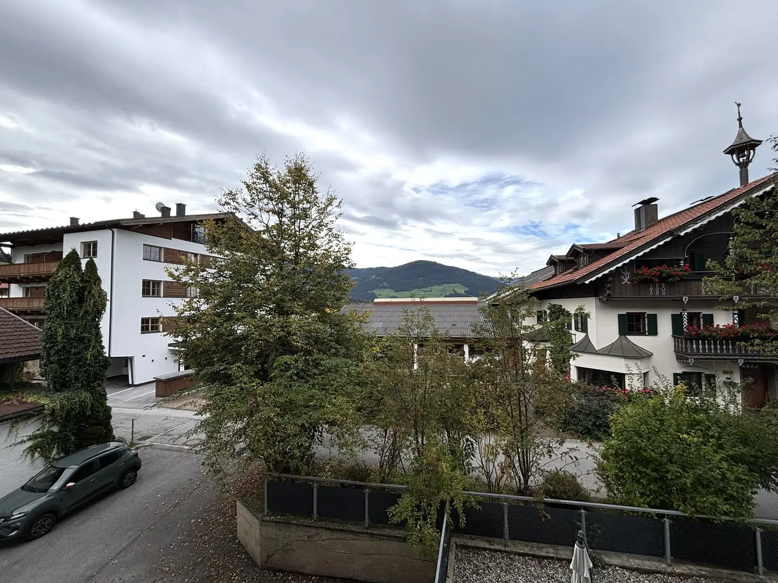 Ausblick Balkon.jpg