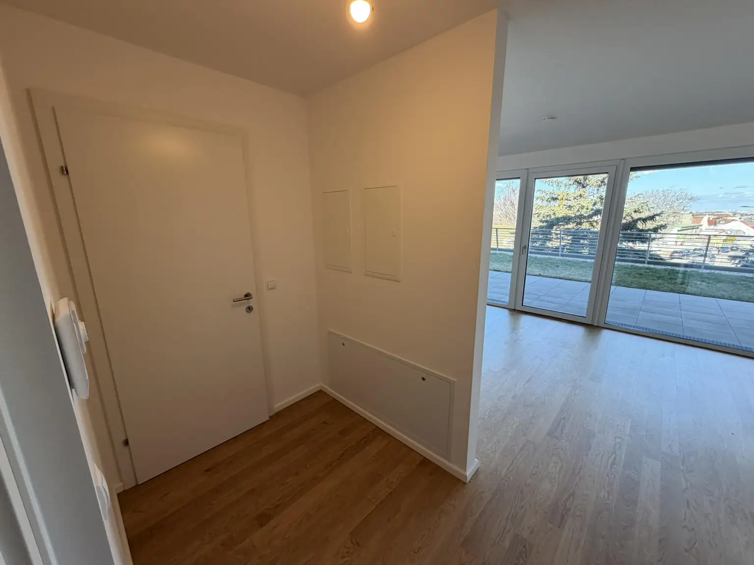 TOP 2 Eingangsbereich